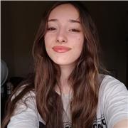 Profesora de biología hasta 4 de la eso, con disponibilidad y responsabilidad